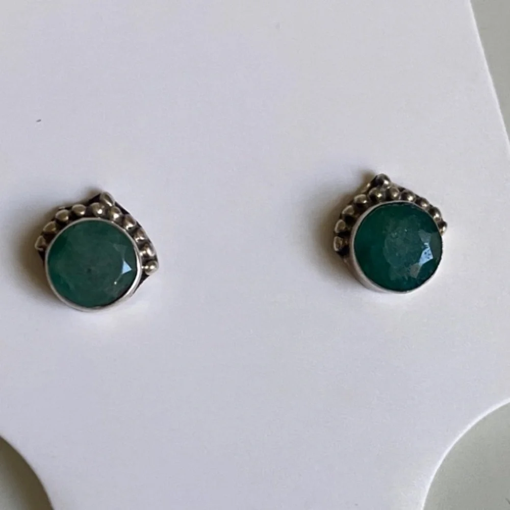 Sterling Silver Emerald Stone Earrings - Picture 3 of 3